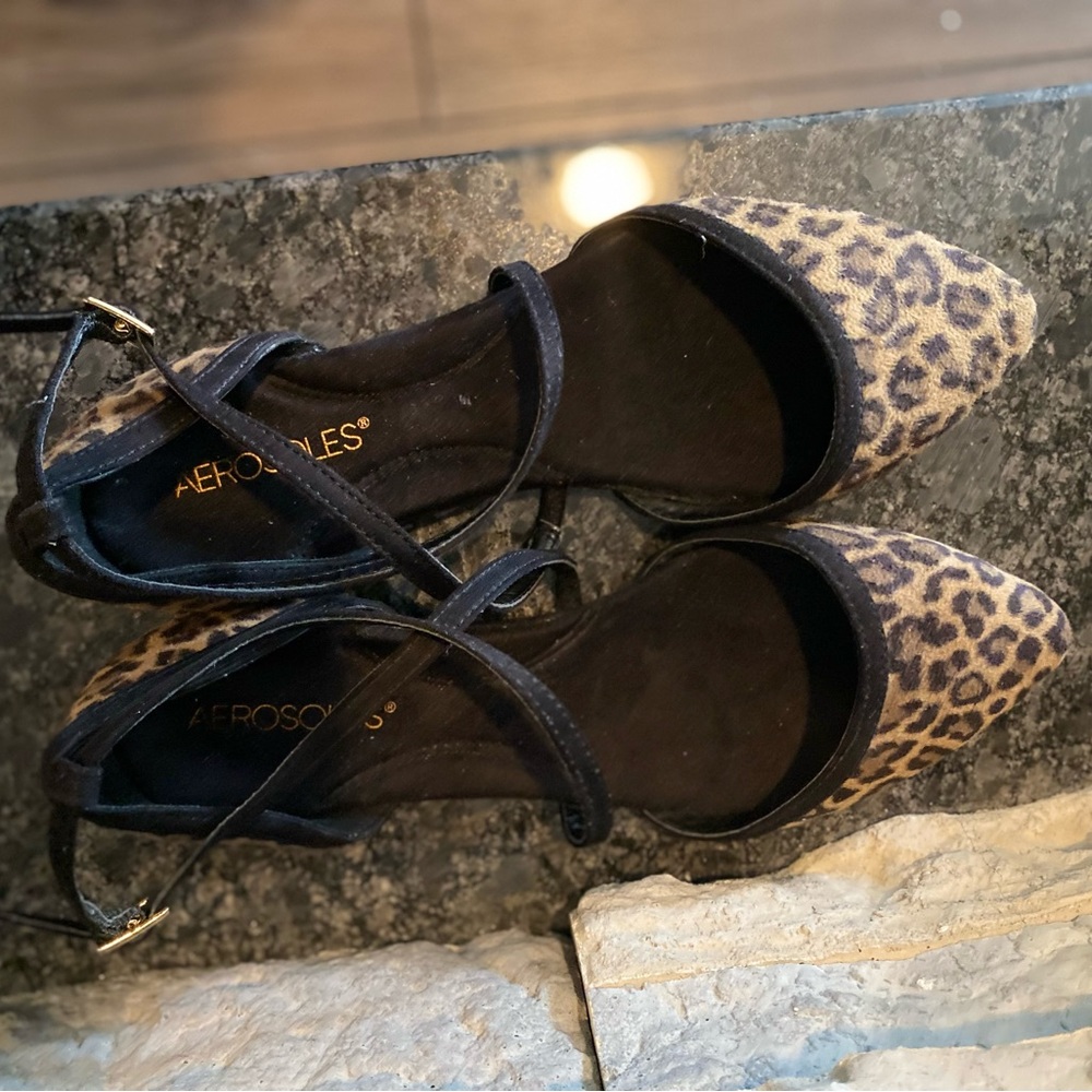 Aerosoles women’s shoes - size 8.5